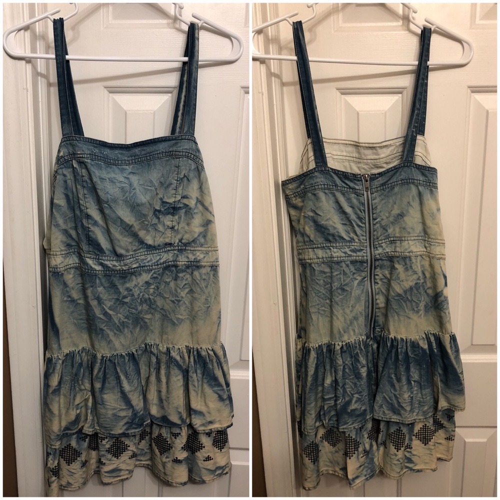 "3 FOR $20!" Acid wash 90’s denim dress